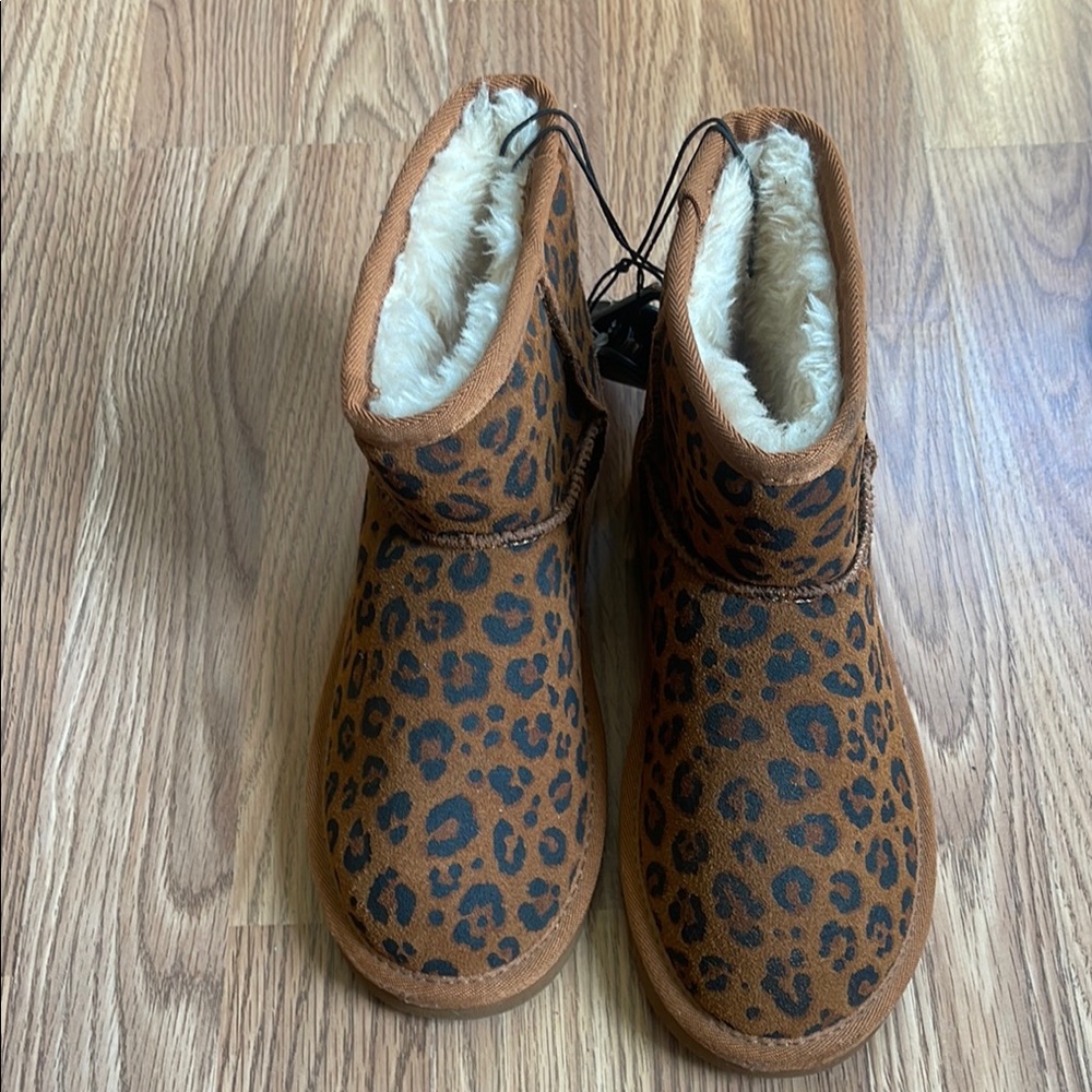 Time And Tru Leopard Print Kids Boots